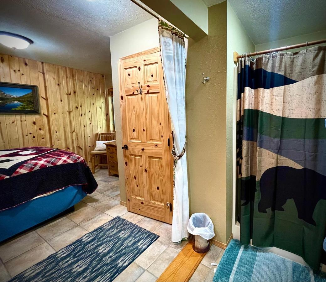 Moss Mountain Inn Колумбия-Фолс Экстерьер фото